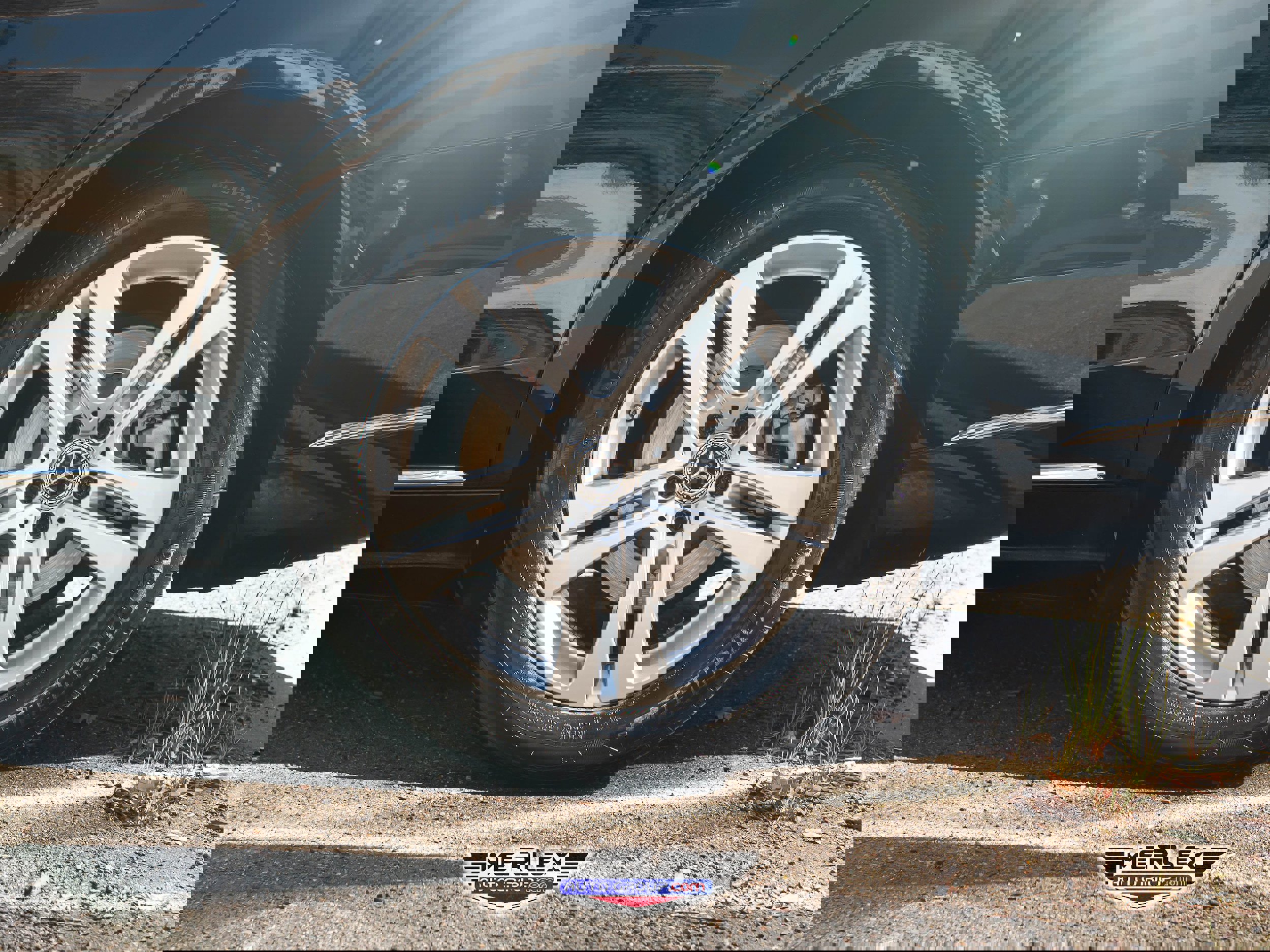 Used 2018 Mercedes-Benz S 560 4MATIC Sedan w/ Premium Package image 12