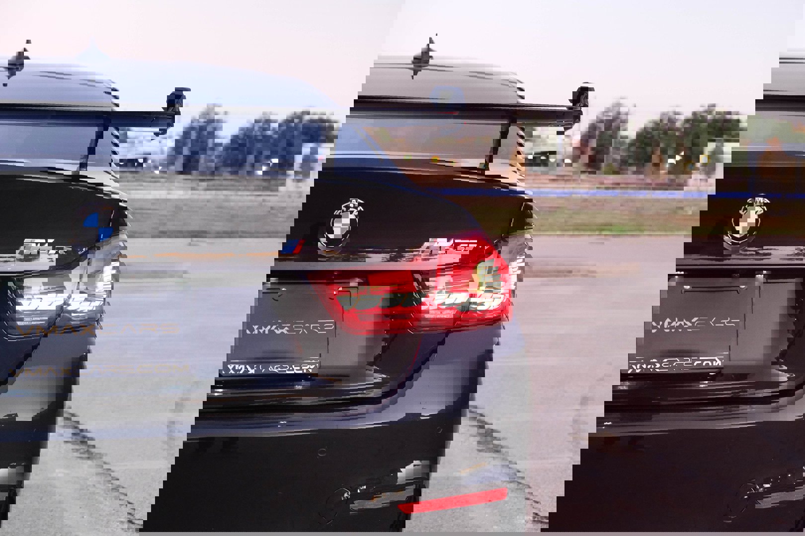 Used 2019 BMW M4 CS w/ Executive Package image 18