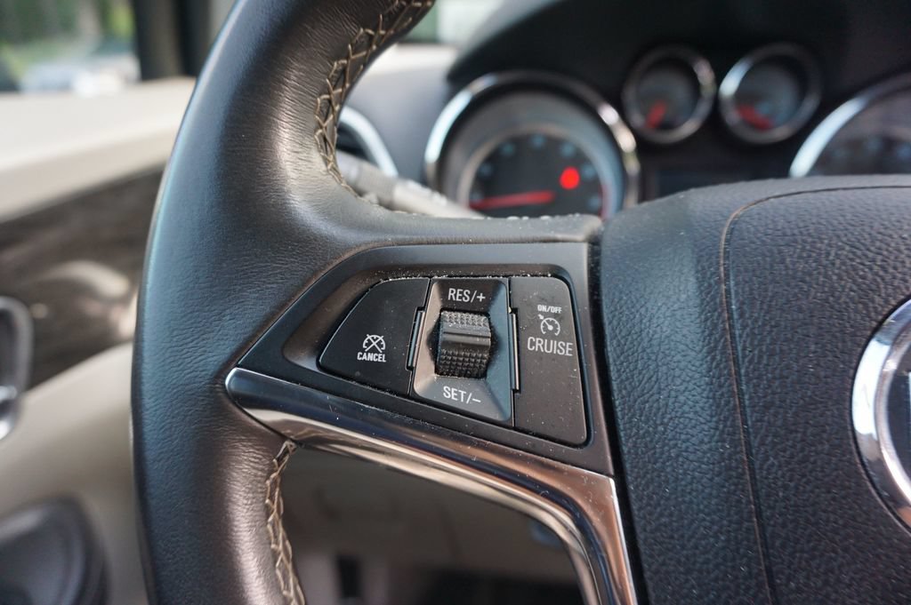 Used 2016 Buick Encore Convenience FWD image 7