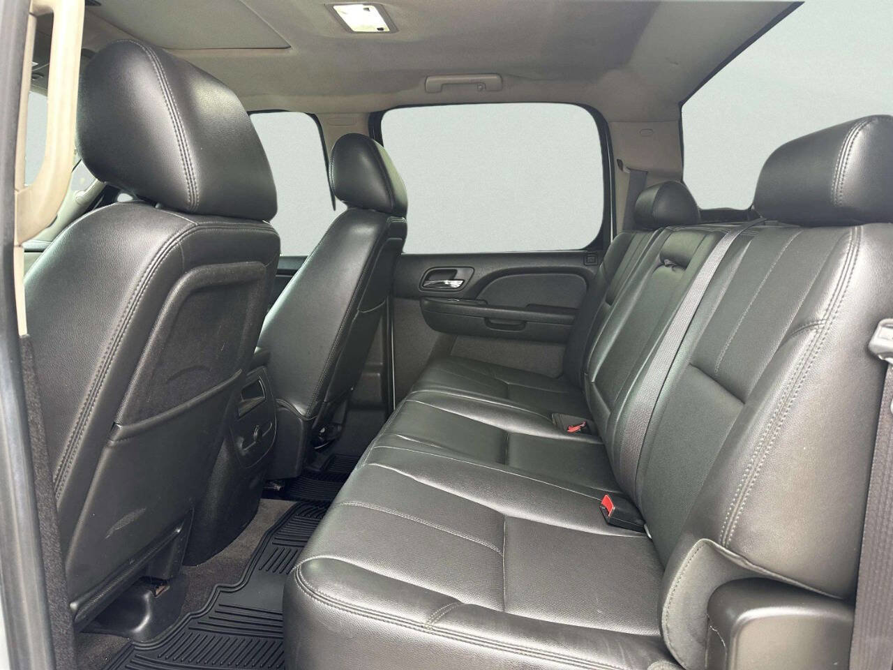 Used 2013 Chevrolet Silverado 3500 LTZ w/ LTZ Plus Package image 11