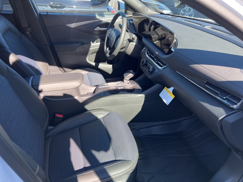 New 2026 Buick Envista Preferred w/ Convenience I Package FWD image 8