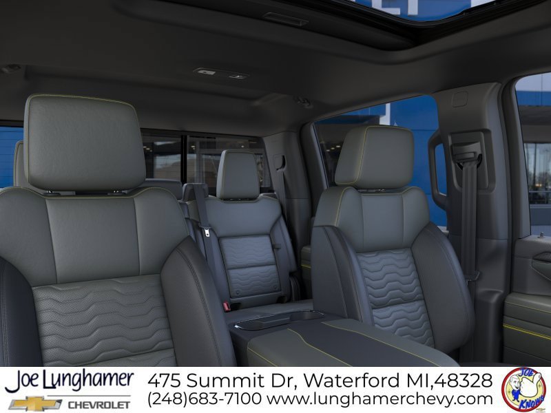 New 2026 Chevrolet Silverado 2500 ZR2 w/ LPO, Dark Essentials Package AWD/4WD image 24