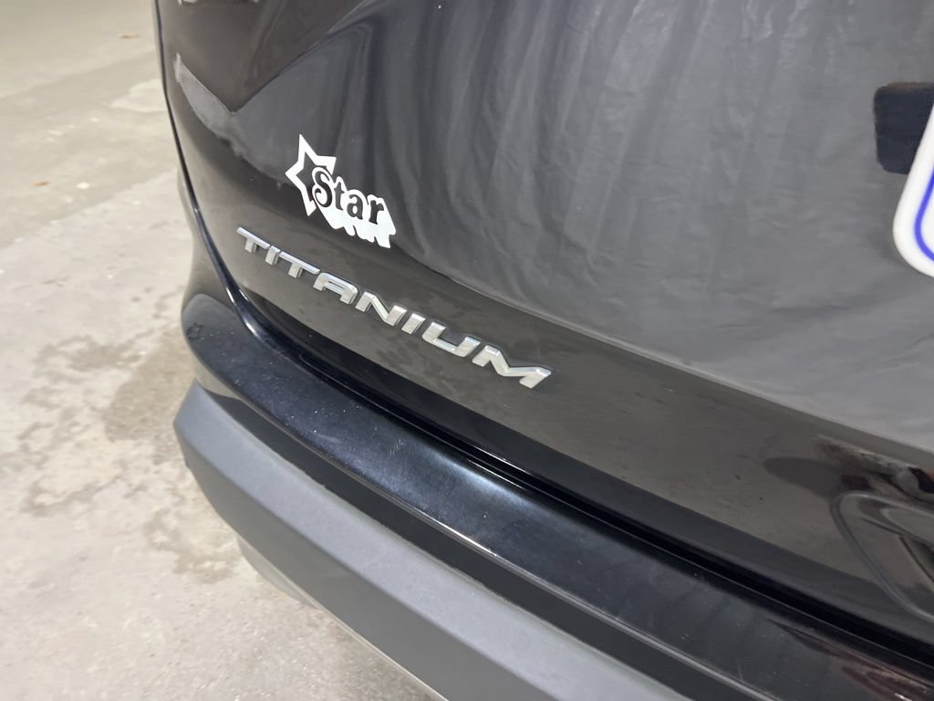 Used 2021 Ford Edge Titanium w/ Cargo Accessory Package FWD image 16