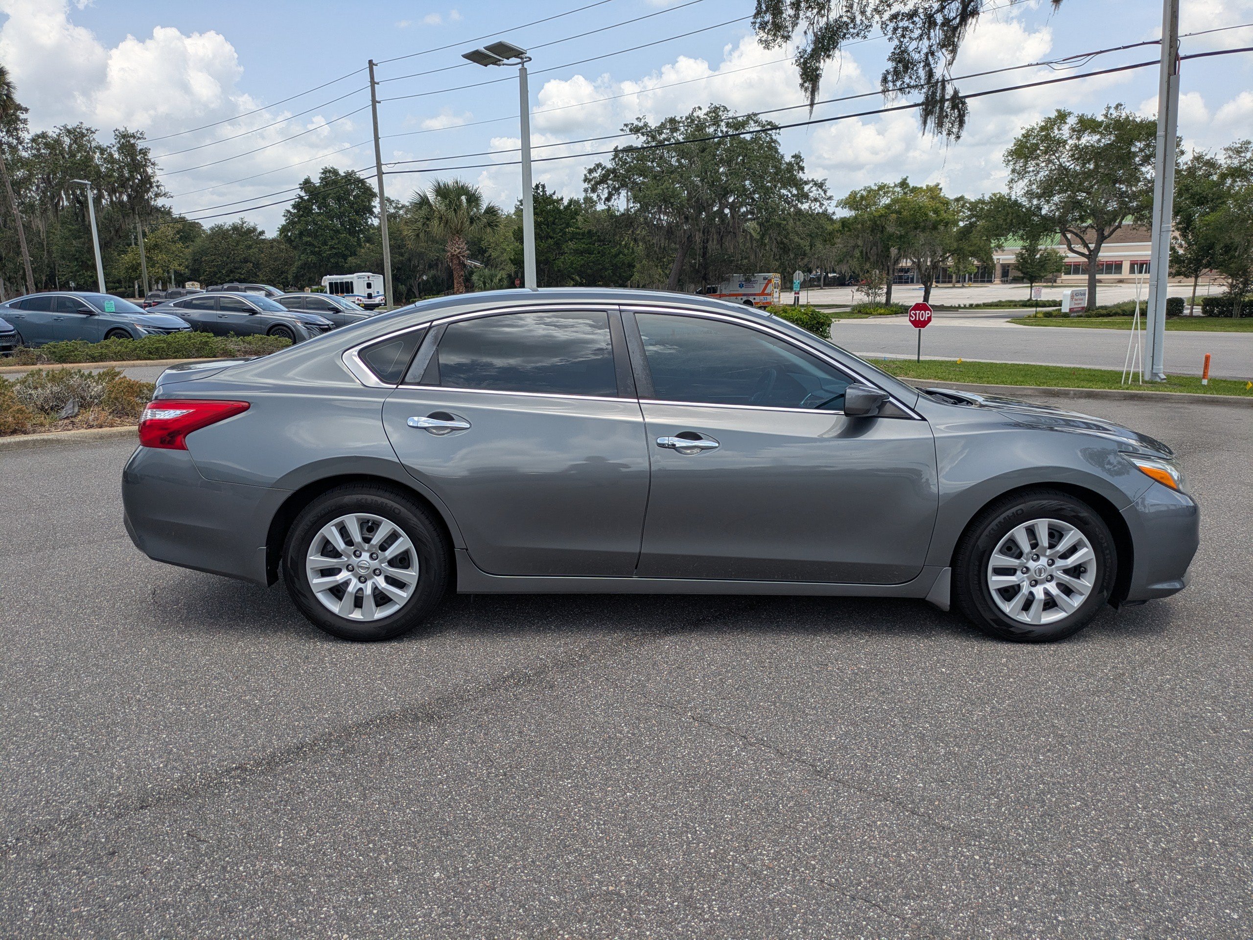 Used 2016 Nissan Altima 2.5 S FWD video 3
