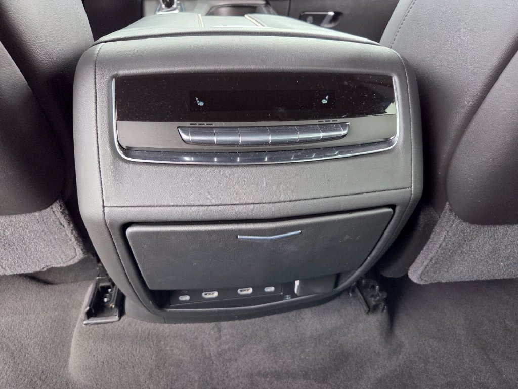 Used 2021 Cadillac Escalade ESV Sport w/ Driver Assist Tech Package RWD image 24