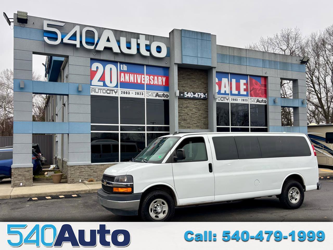 Used 2017 Chevrolet Express 3500 LT w/ LT Preferred Equipment Group image 1