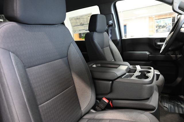 New 2026 Chevrolet Silverado 2500 Custom w/ Custom Value Package AWD/4WD image 11