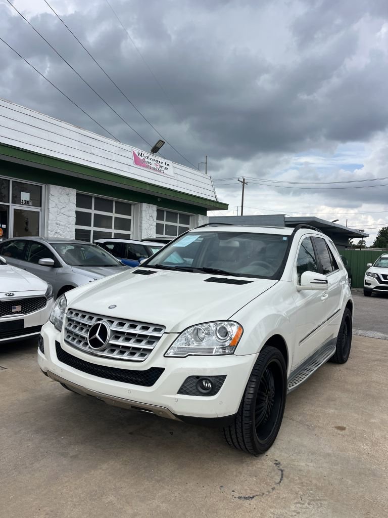 Used 2011 Mercedes-Benz ML 350 4MATIC w/ Premium 1 Pkg