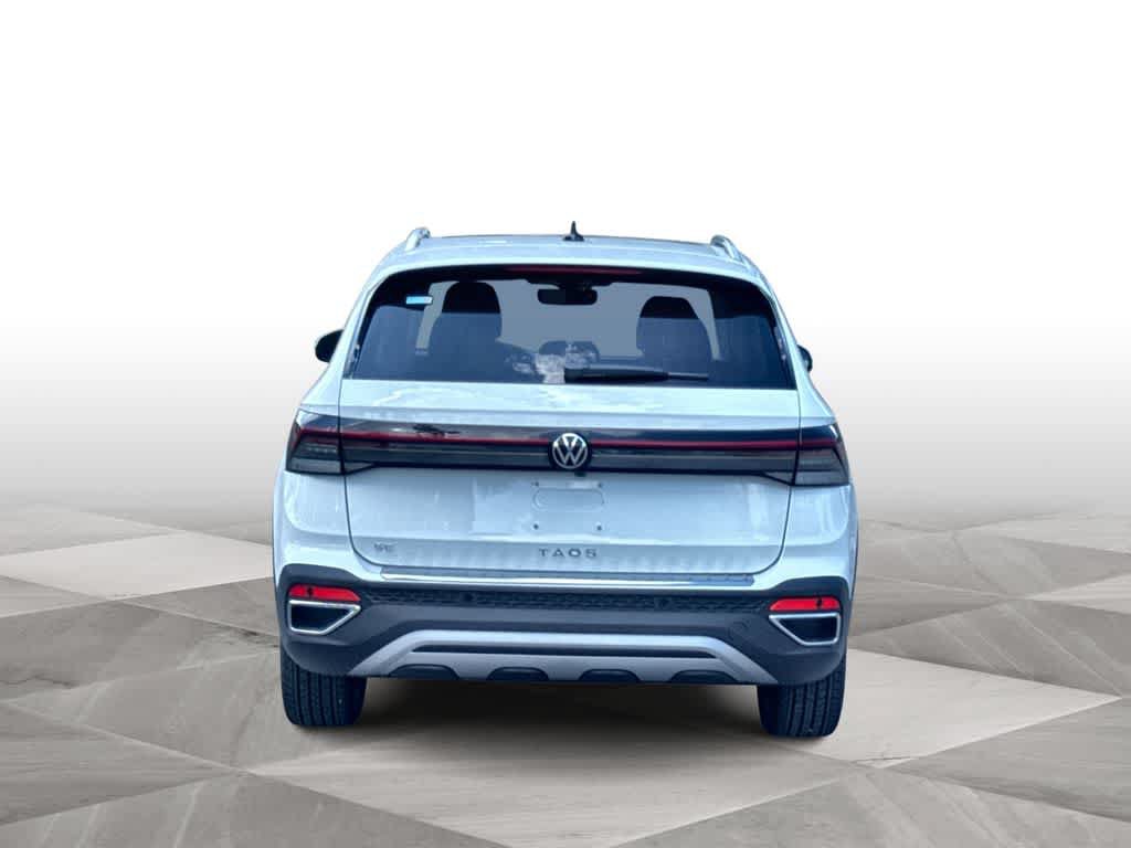 New 2026 Volkswagen Taos SE FWD image 7