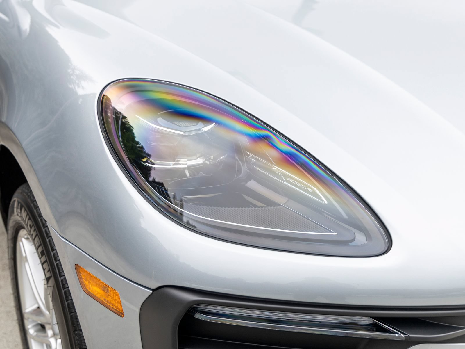 Certified 2026 Porsche Macan AWD/4WD image 15