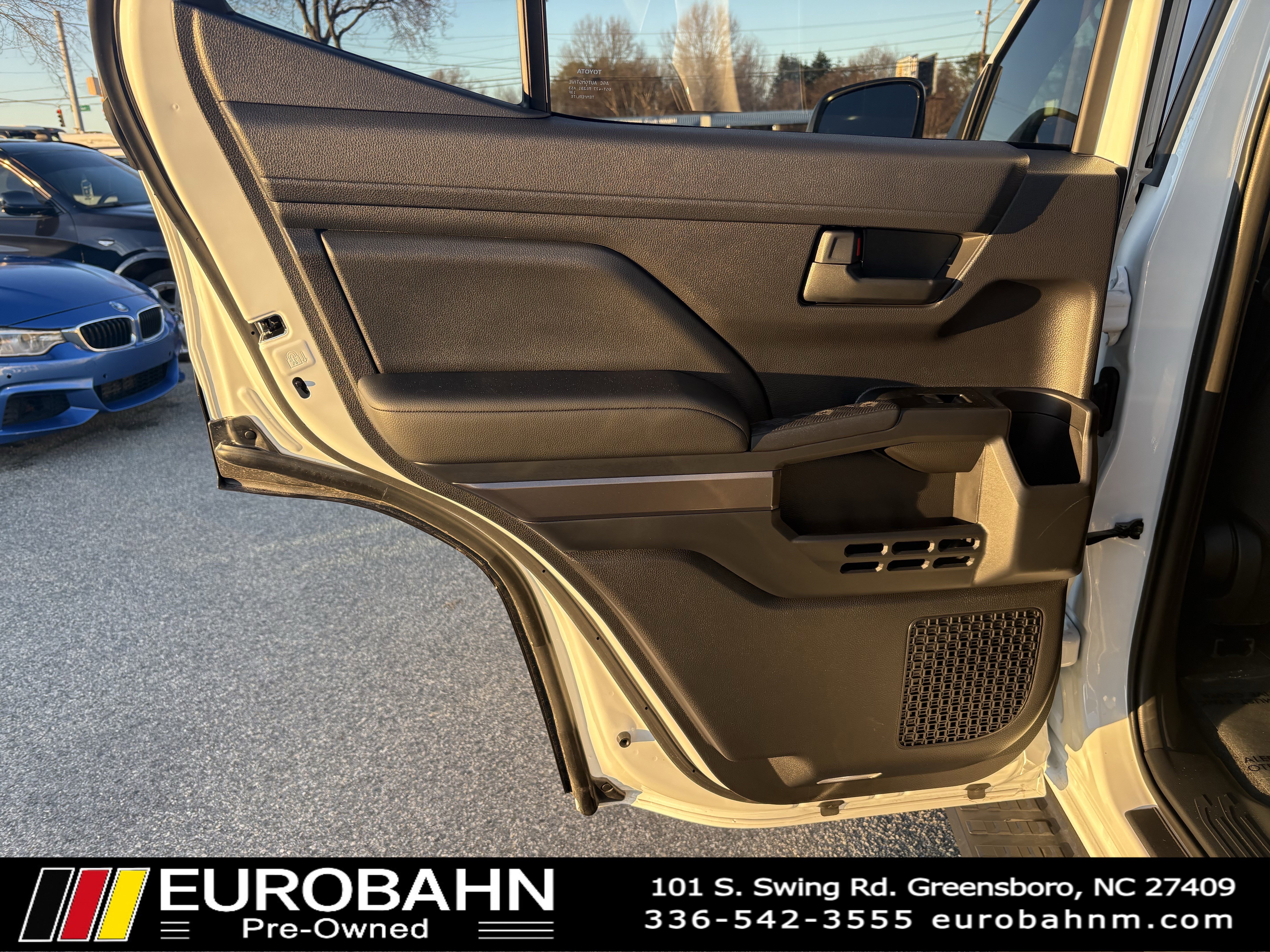 Used 2025 Toyota 4Runner SR5 image 30