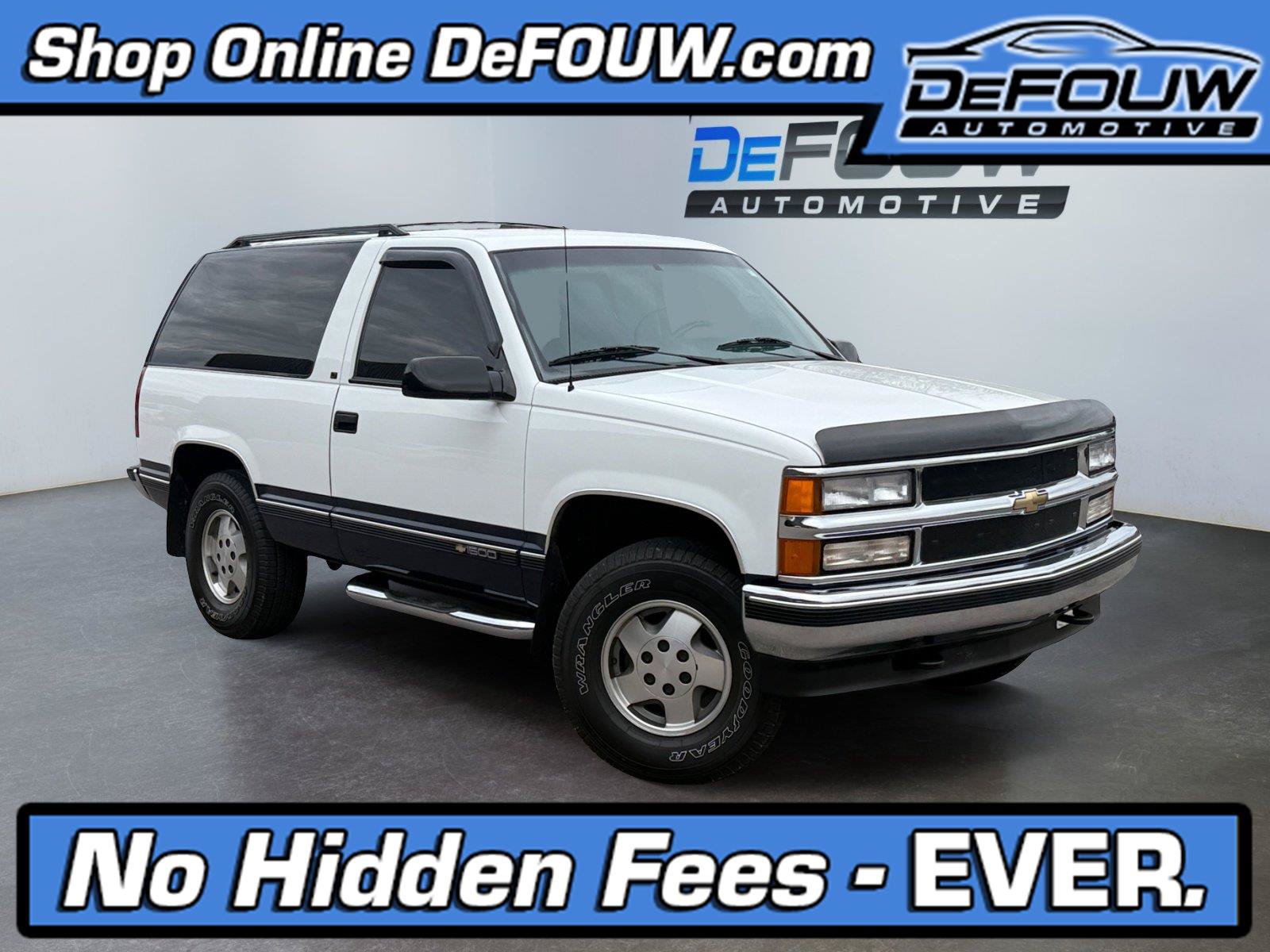 Used 1995 Chevrolet Tahoe 4WD 2-Door image 1
