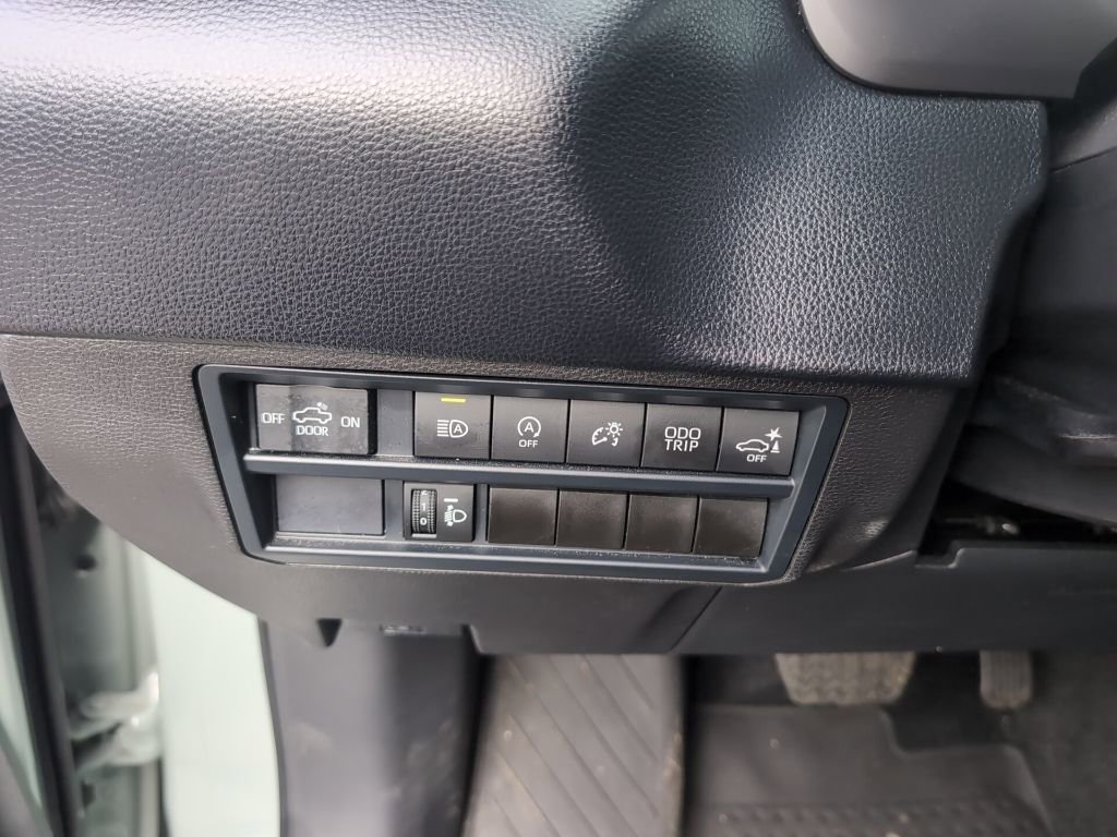 Used 2024 Toyota Tundra SR5 w/ SR5 Convenience Package image 25