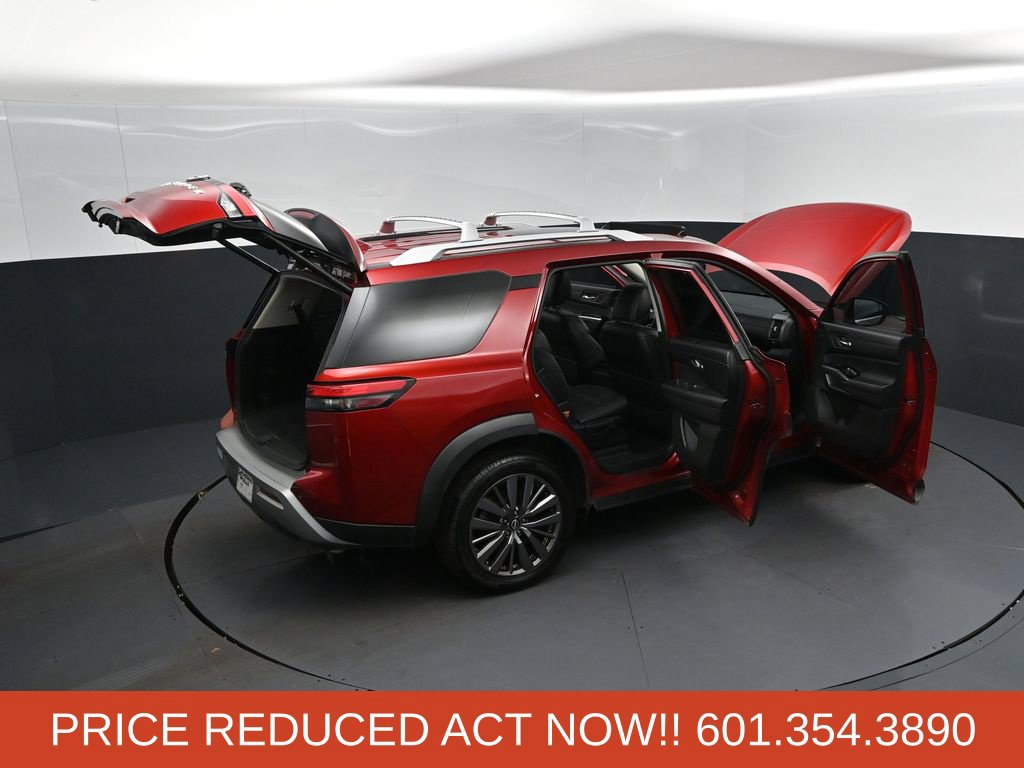 Used 2023 Nissan Pathfinder SL w/ SL Premium Package FWD image 50