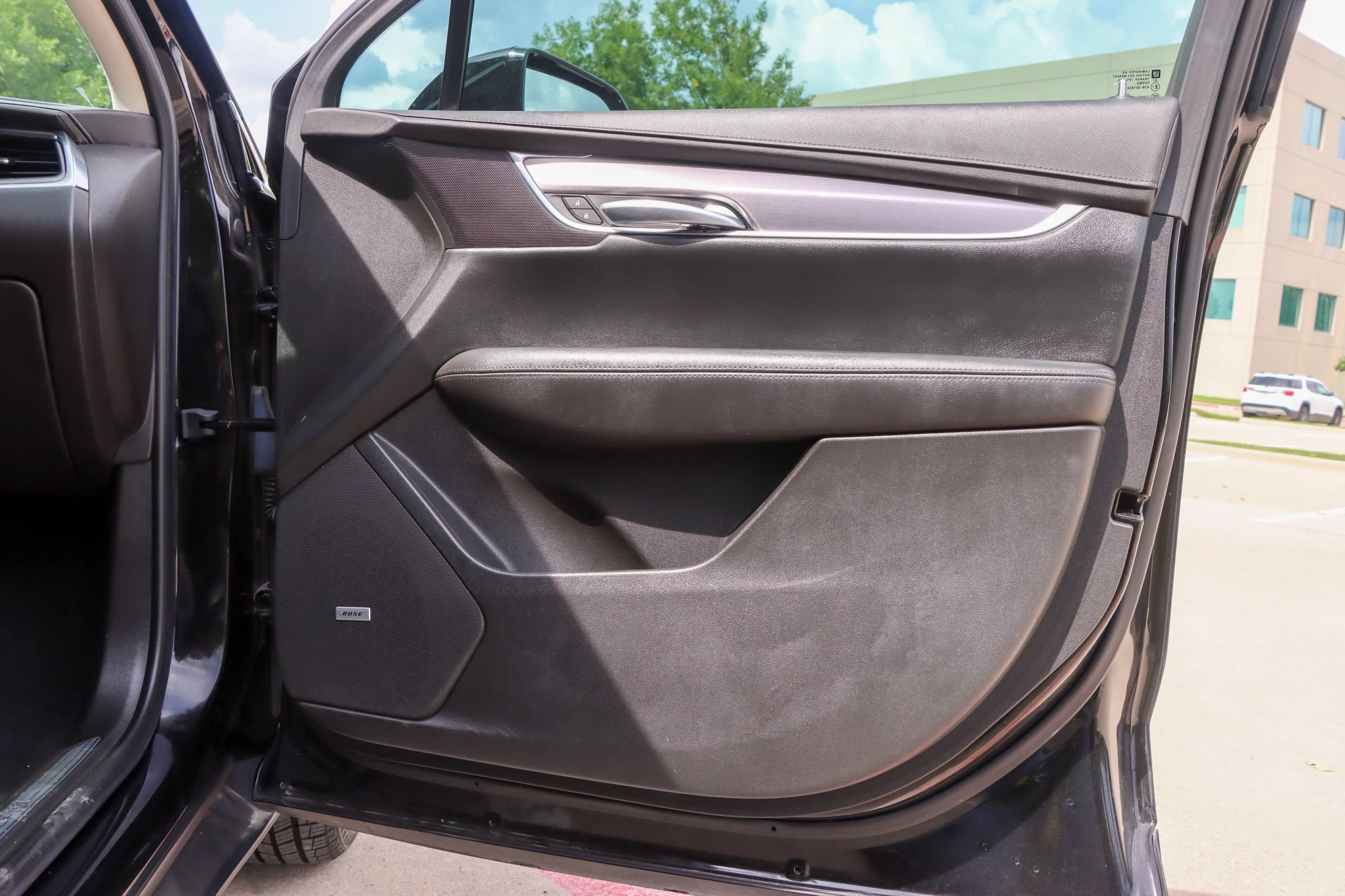 Used 2018 Cadillac XT5 Premium Luxury FWD image 10
