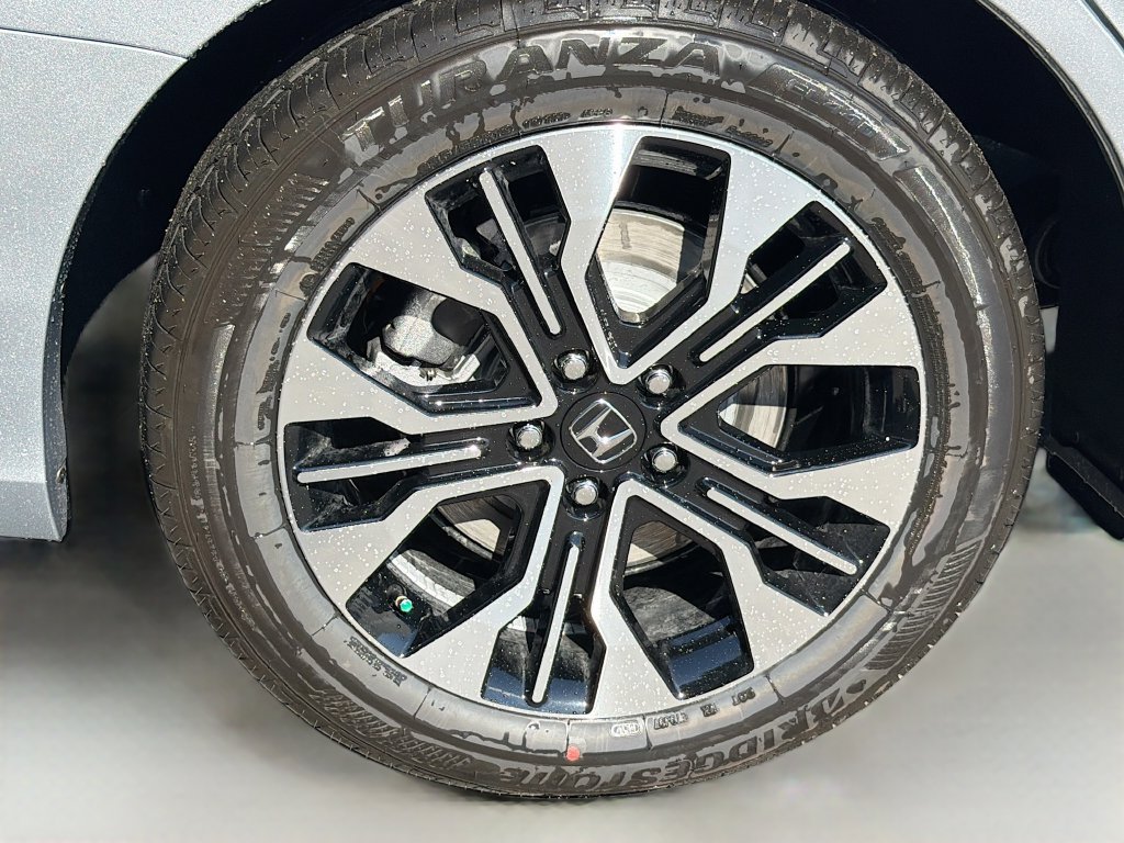 New 2026 Honda Odyssey Elite image 9
