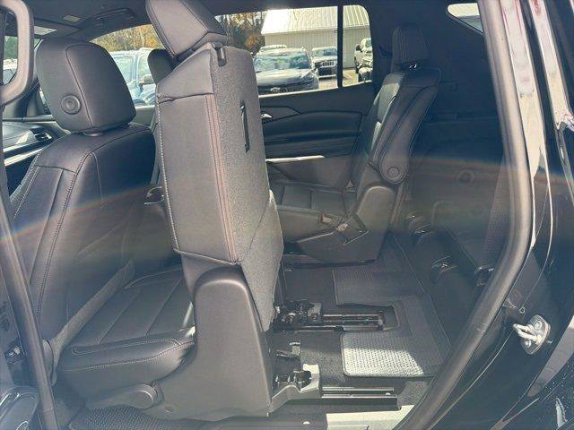 New 2026 Chevrolet Traverse LT image 27