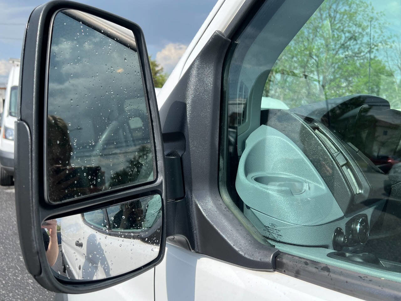 Used 2018 Ford Transit 350 148 Medium Roof RWD image 26