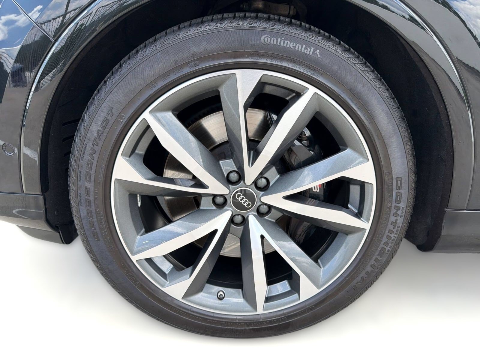 Used 2023 Audi SQ7 Premium Plus w/ Executive Package AWD/4WD image 13