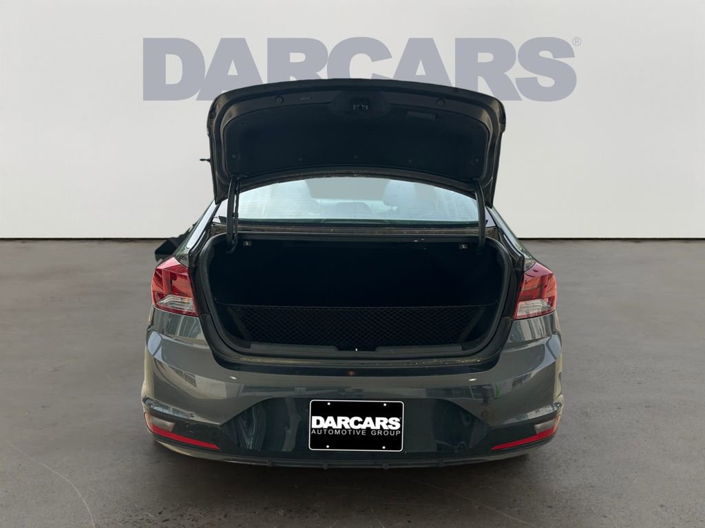 Used 2020 Hyundai Elantra Value Edition w/ Cargo Package (C1) FWD image 28
