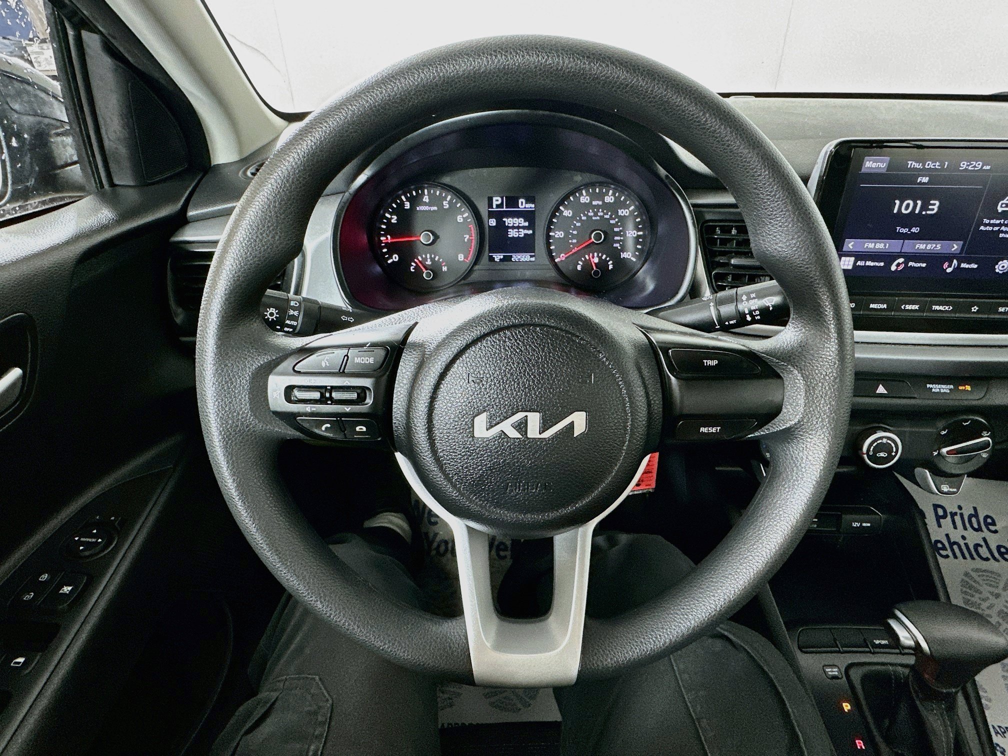 Certified 2022 Kia Rio LX FWD image 11