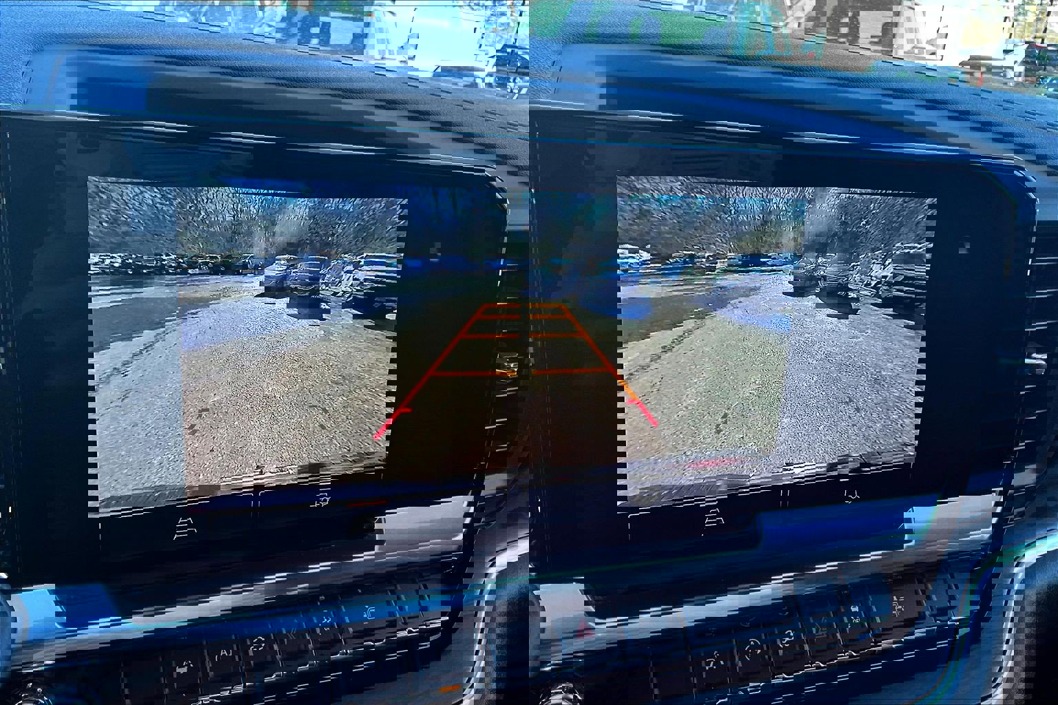 Used 2024 GMC Sierra 1500 SLT image 10