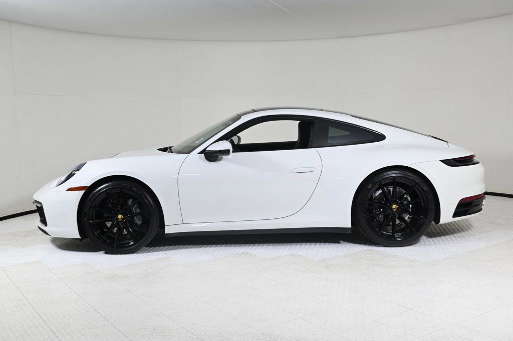 Certified 2021 Porsche 911 Carrera image 2