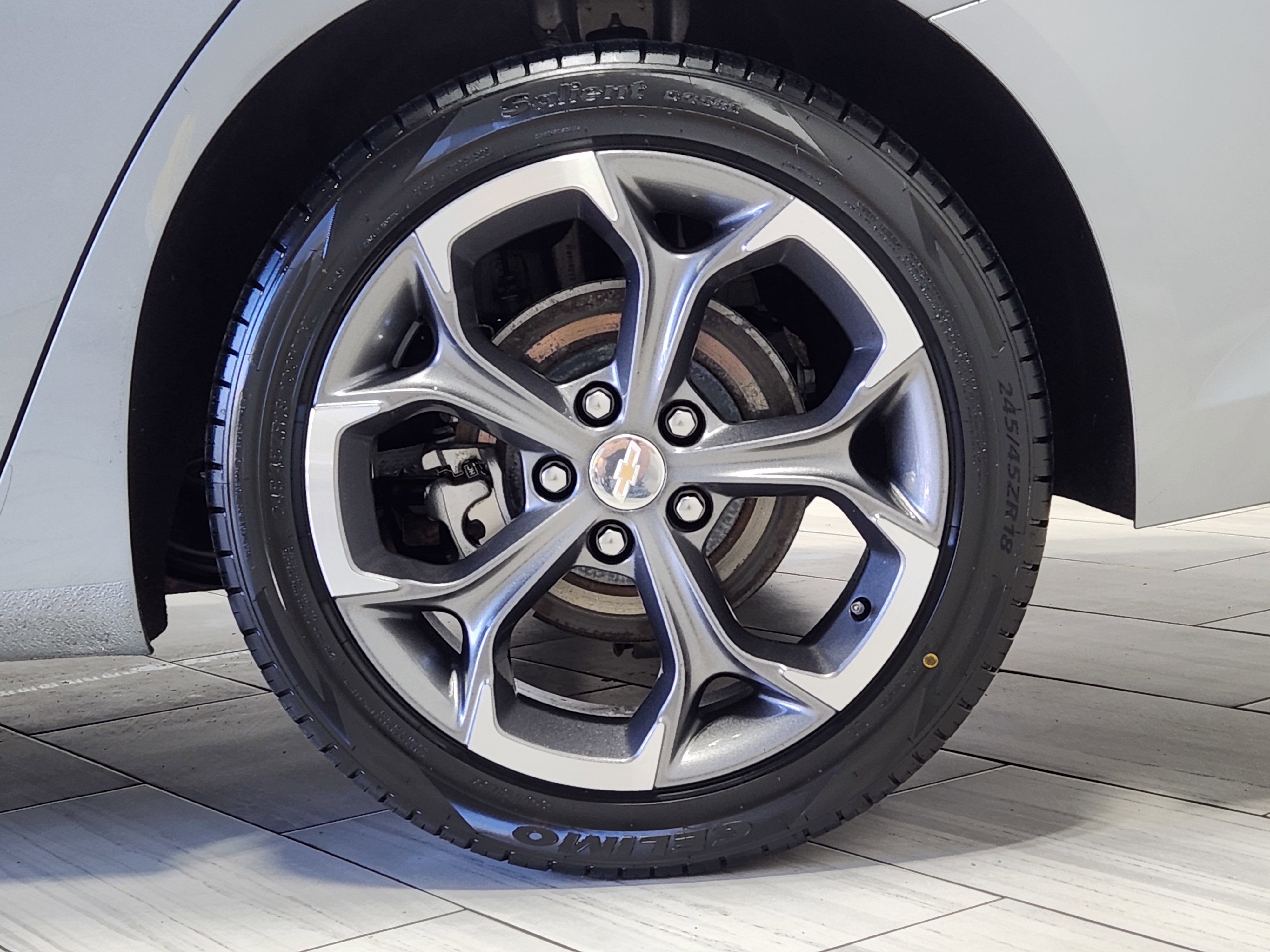 Used 2023 Chevrolet Malibu LT FWD image 9