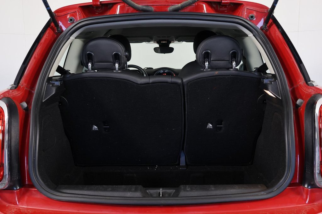 Used 2024 MINI Cooper 2-Door Hardtop FWD image 11