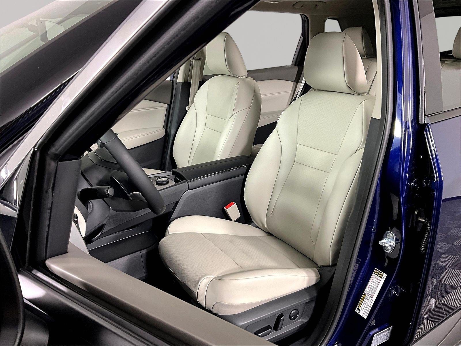 New 2026 Nissan Rogue Dark Armor AWD/4WD image 17