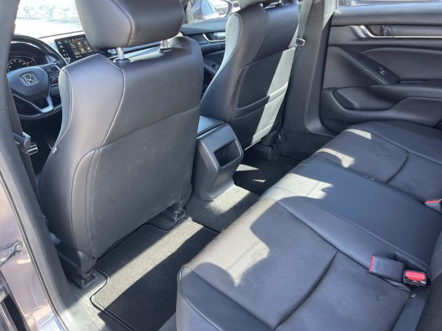 Used 2019 Honda Accord Sport image 17