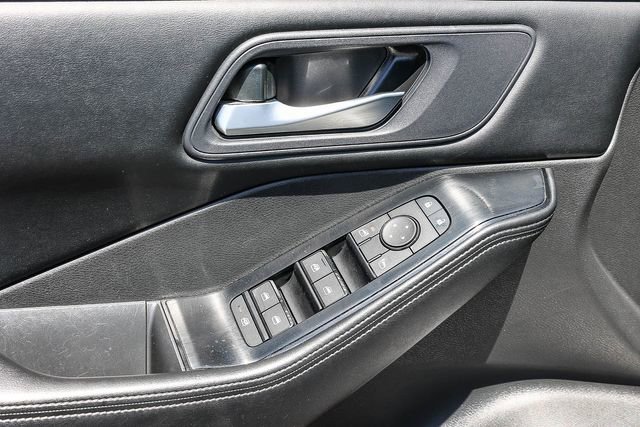 Used 2024 Nissan Rogue SV AWD/4WD image 21