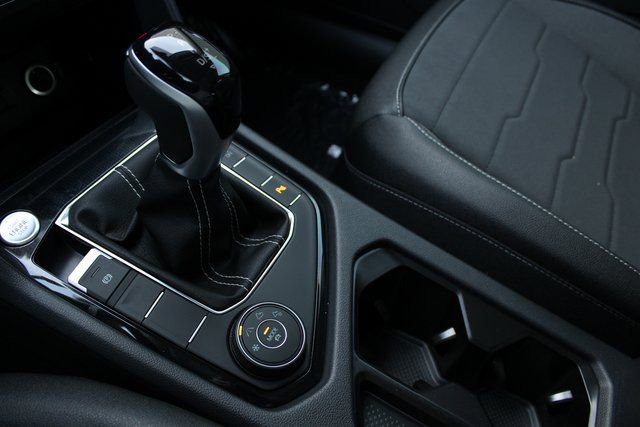 New 2026 Volkswagen Taos SE AWD/4WD image 7