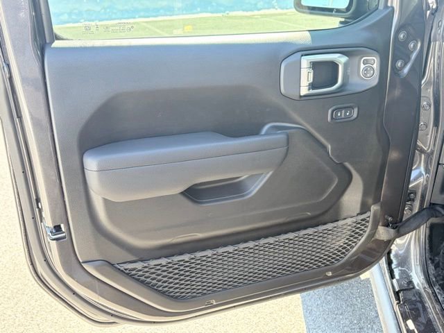 New 2026 Jeep Wrangler Unlimited Rubicon image 12