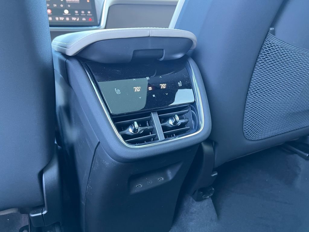 New 2026 Volvo EX90 Ultra AWD/4WD image 22