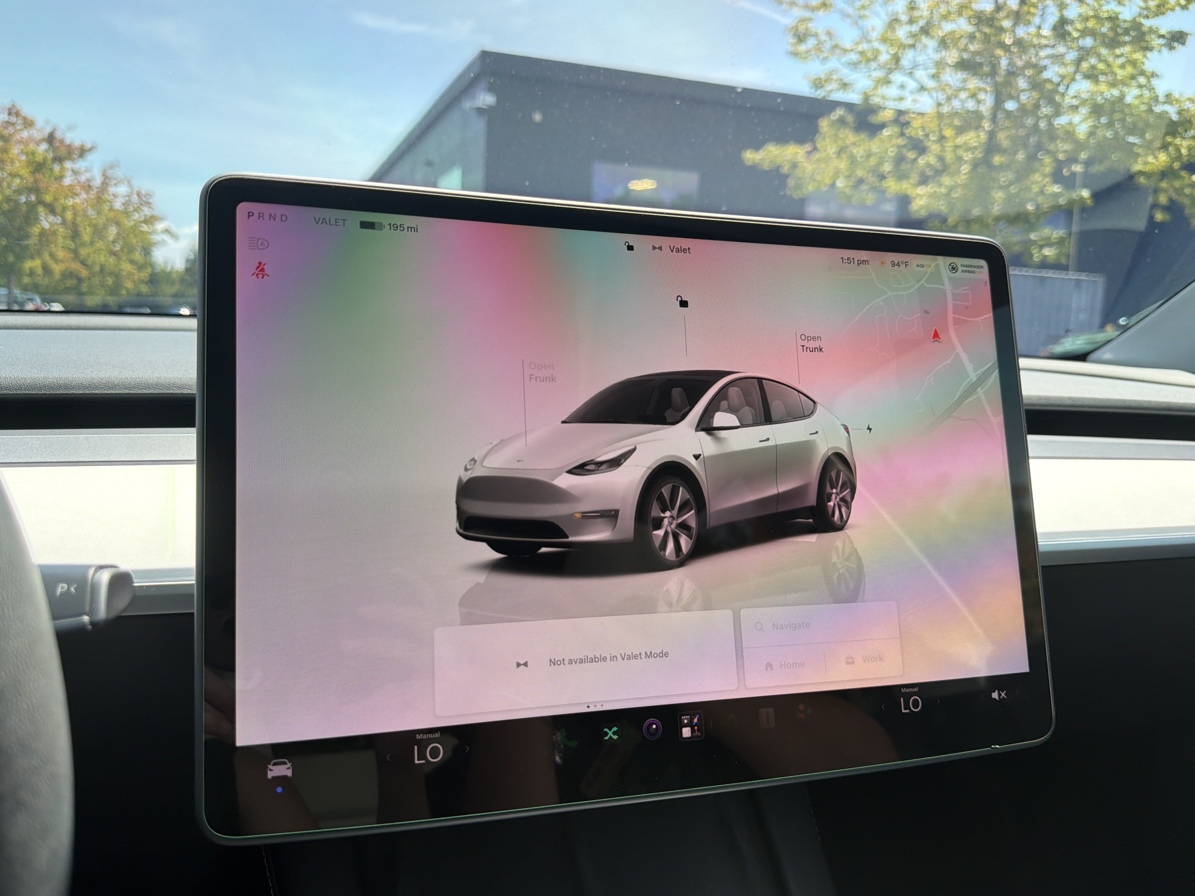 Used 2023 Tesla Model Y AWD image 31