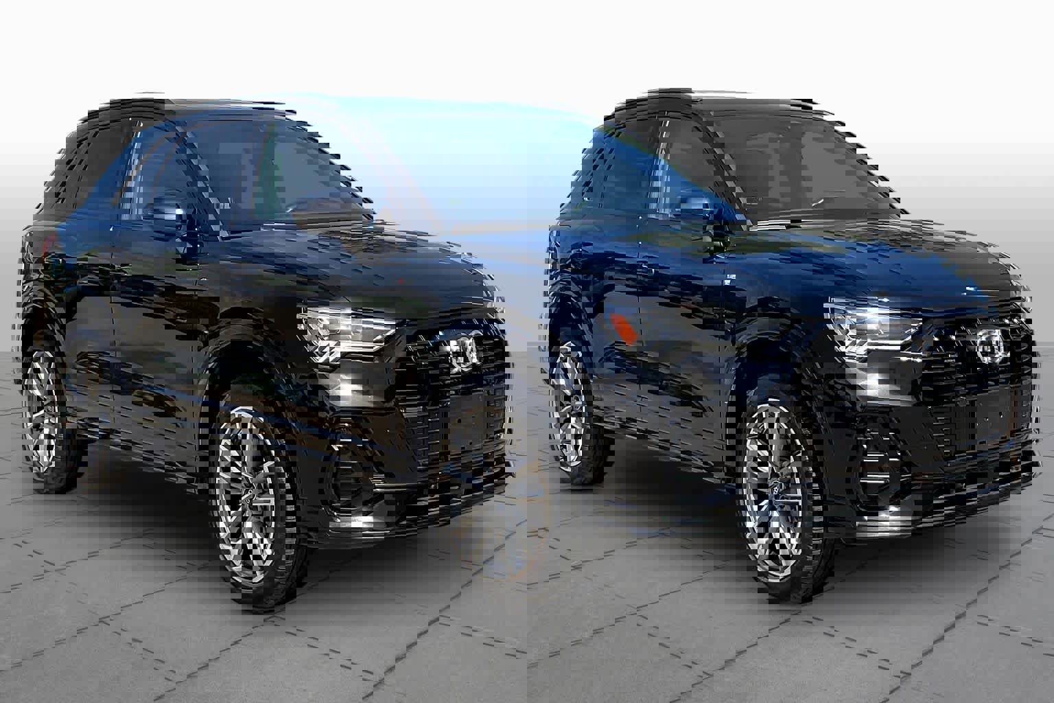 Used 2023 Audi Q3 2.0T Premium Plus w/ Premium Plus Package image 3