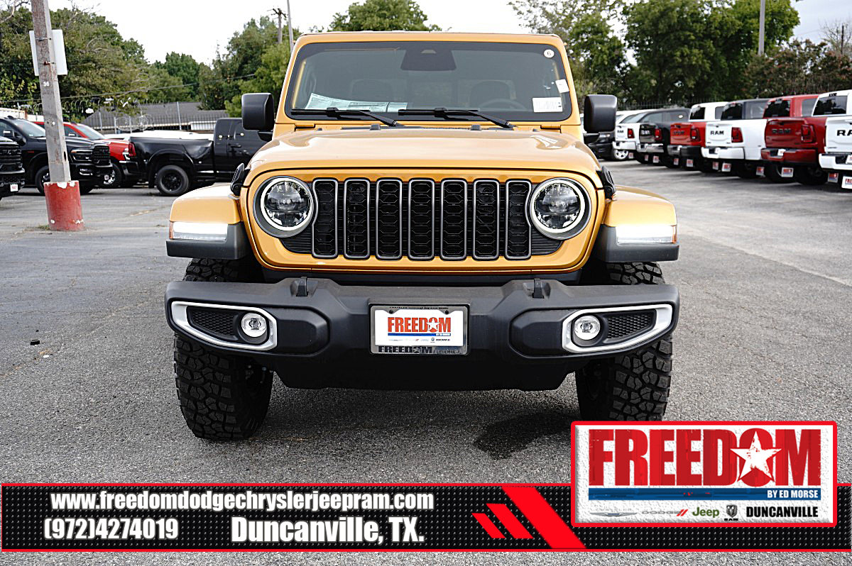 New 2026 Jeep Gladiator Sport AWD/4WD image 8