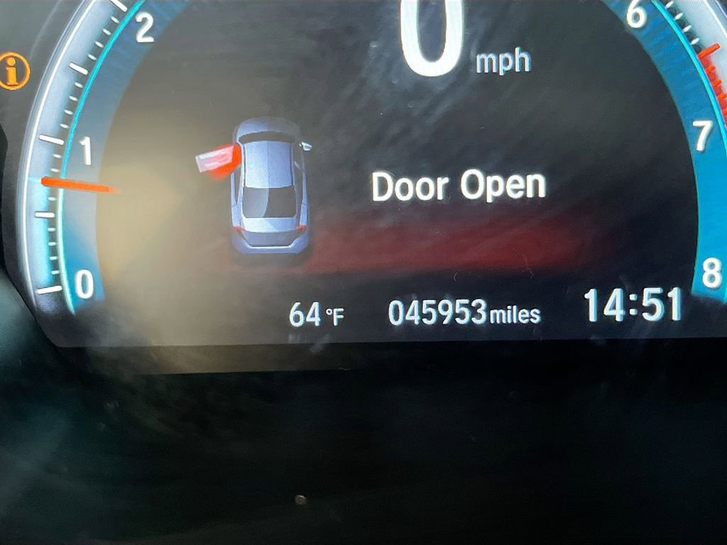 Used 2019 Honda Civic Touring image 12