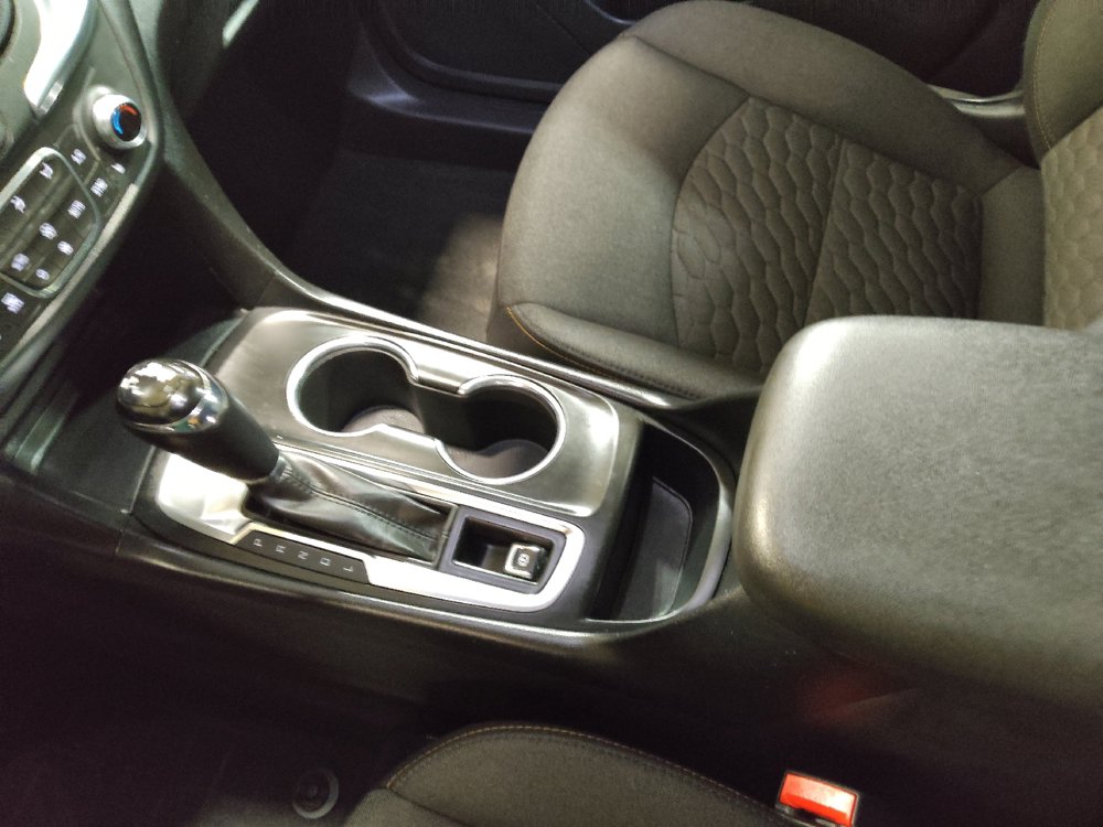 Used 2019 Chevrolet Equinox LT FWD image 26