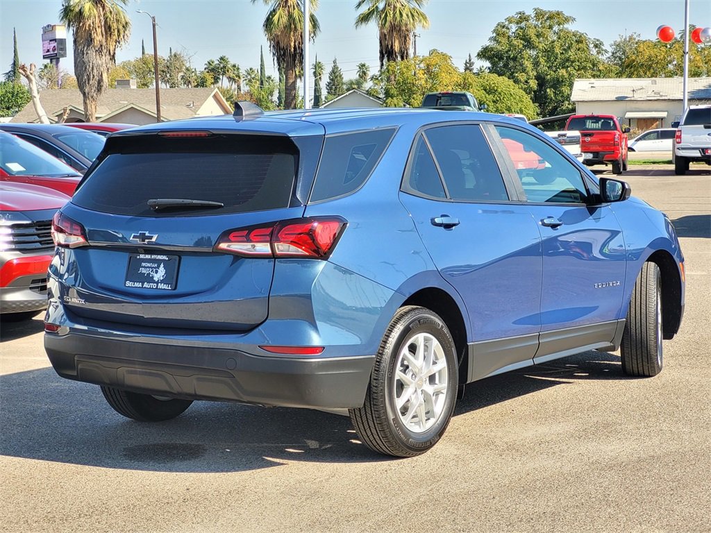 Used 2024 Chevrolet Equinox LS image 5