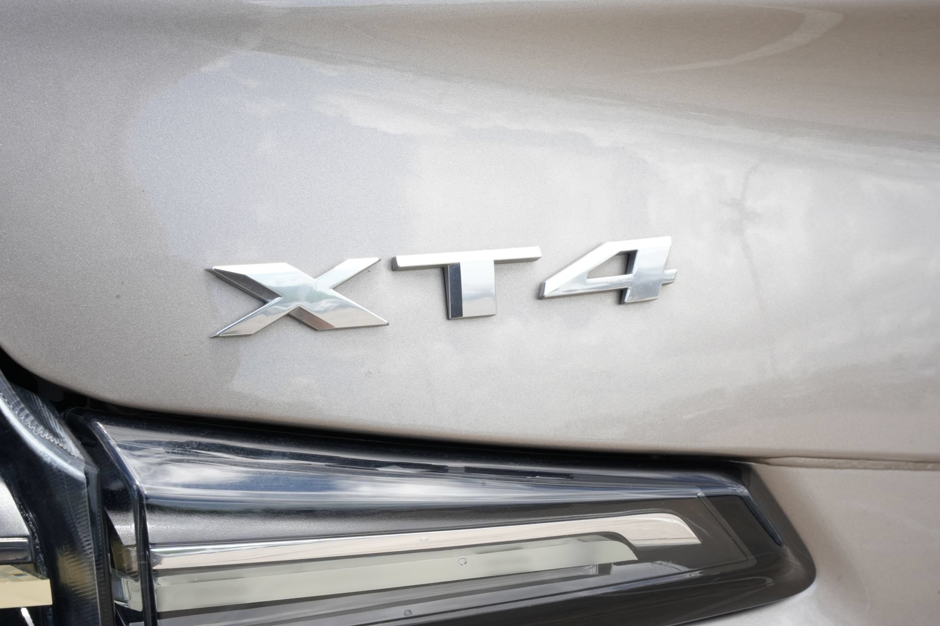 Certified 2023 Cadillac XT4 Sport FWD image 21