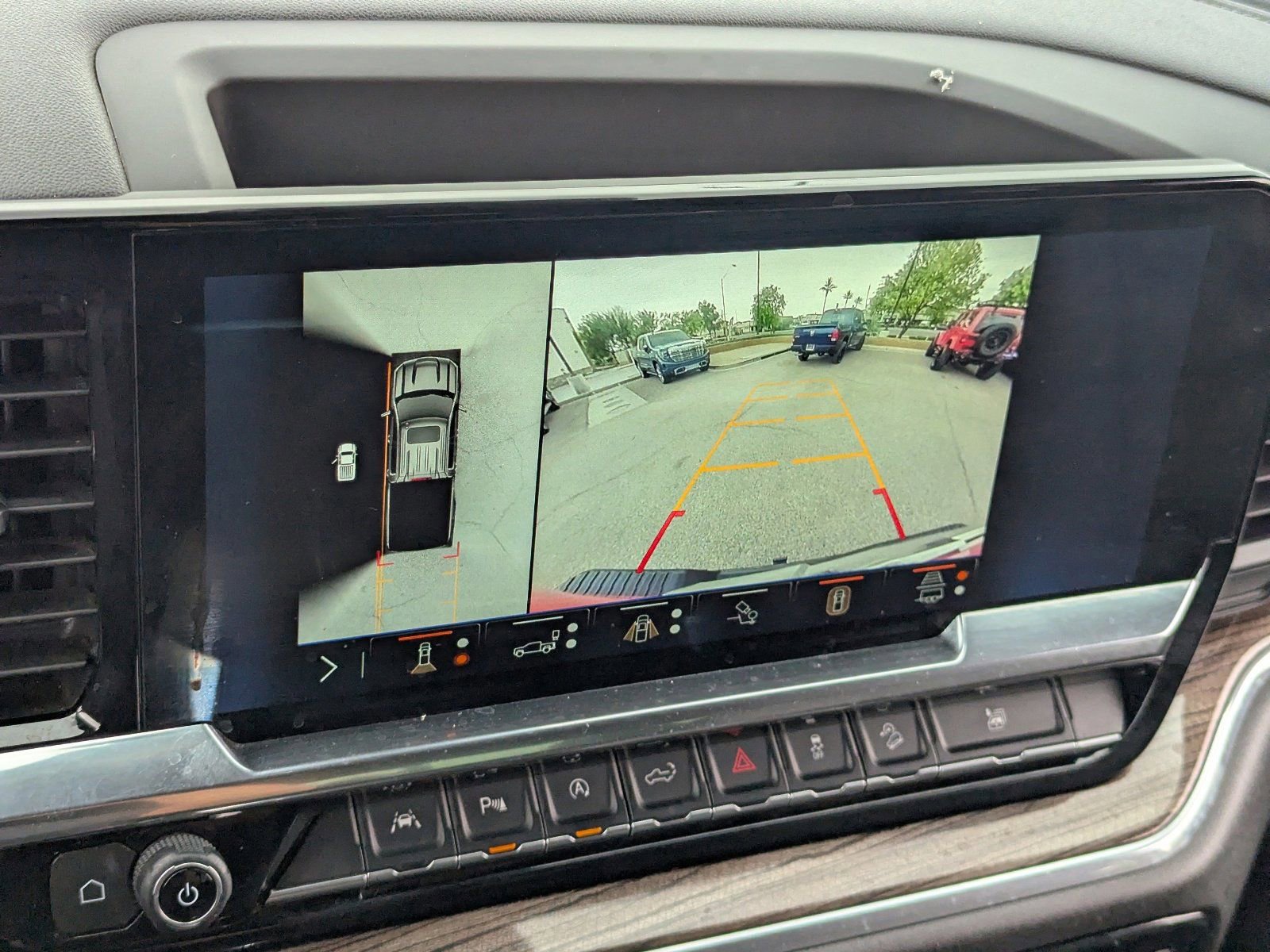 Used 2024 Chevrolet Silverado 1500 LT Trail Boss w/ Convenience Package II image 28