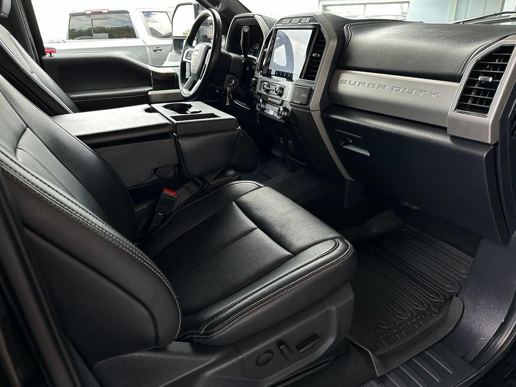 Used 2022 Ford F450 Lariat w/ Lariat Value Package AWD/4WD image 16