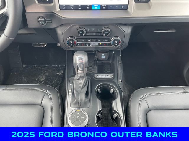 New 2025 Ford Bronco Outer Banks image 11