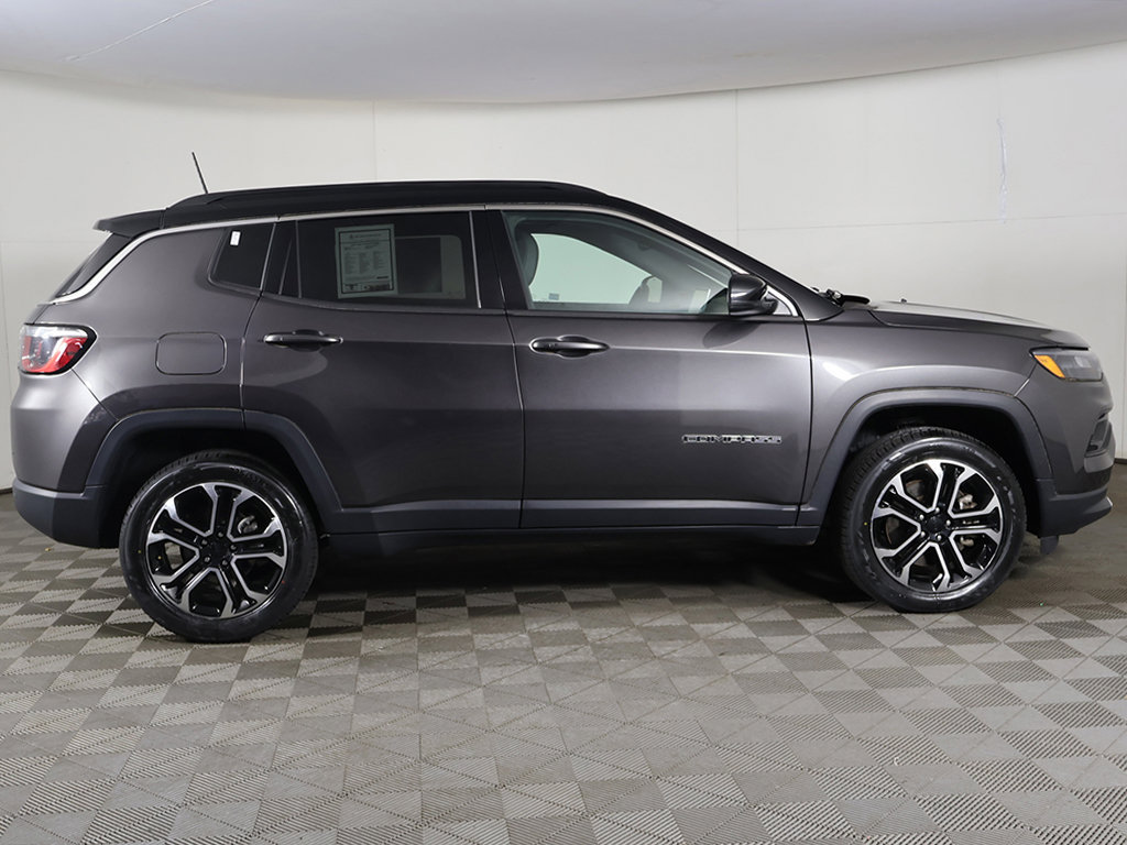 Used 2023 Jeep Compass Limited AWD/4WD image 20