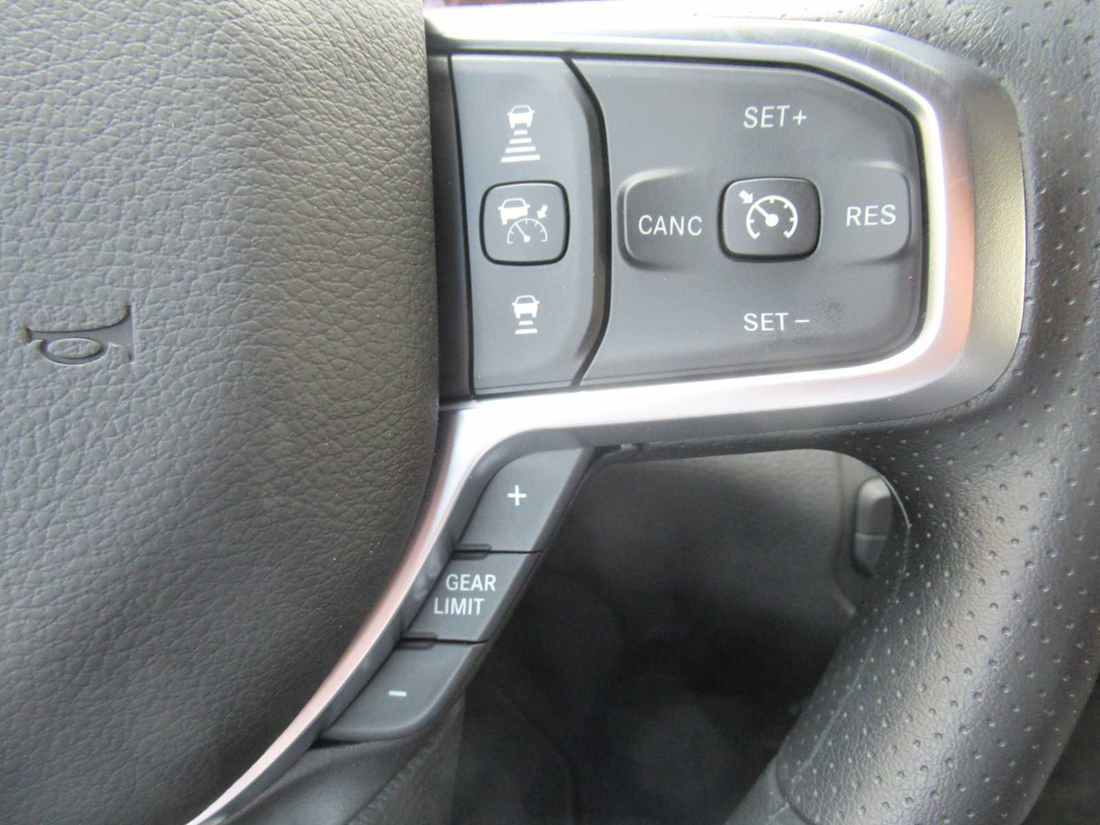 New 2026 RAM 1500 Express image 28