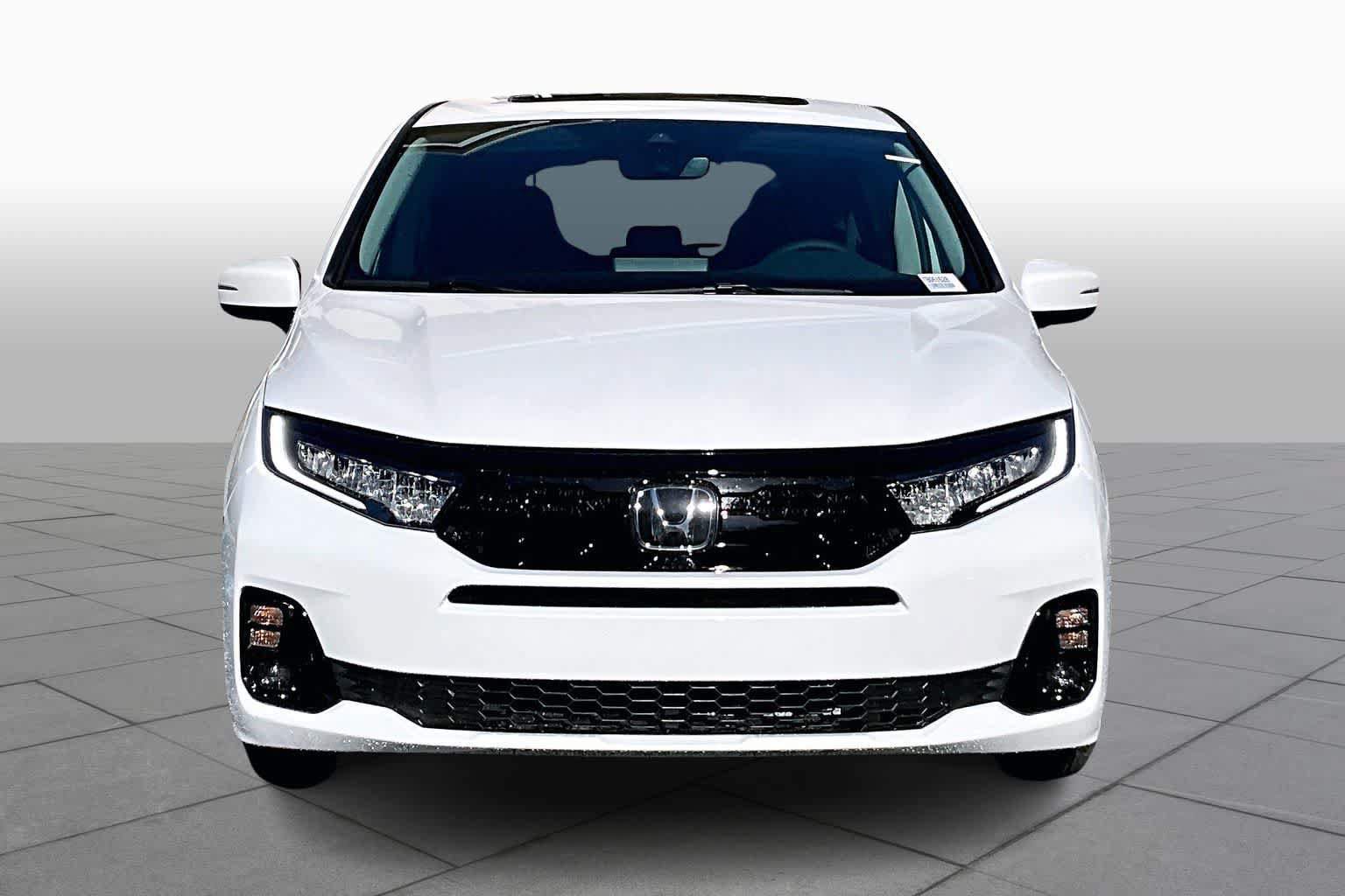 New 2026 Honda Odyssey Elite image 3
