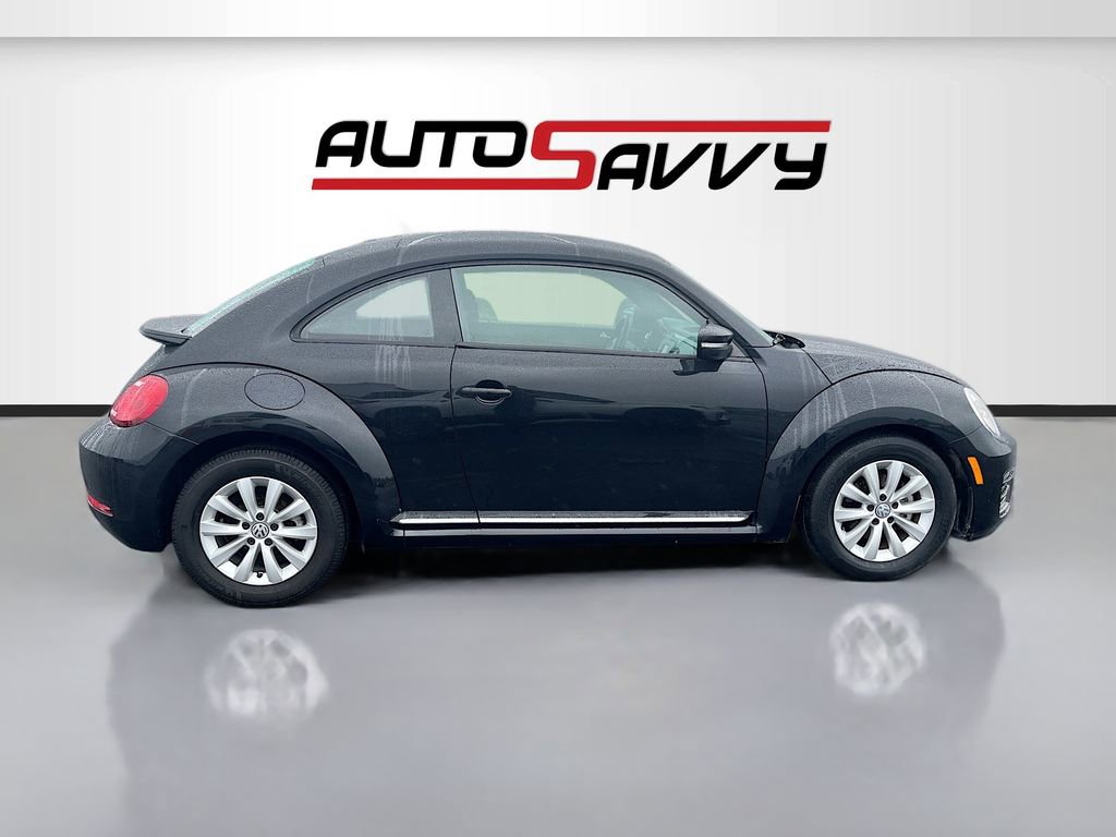 Used 2019 Volkswagen Beetle 2.0T S image 8