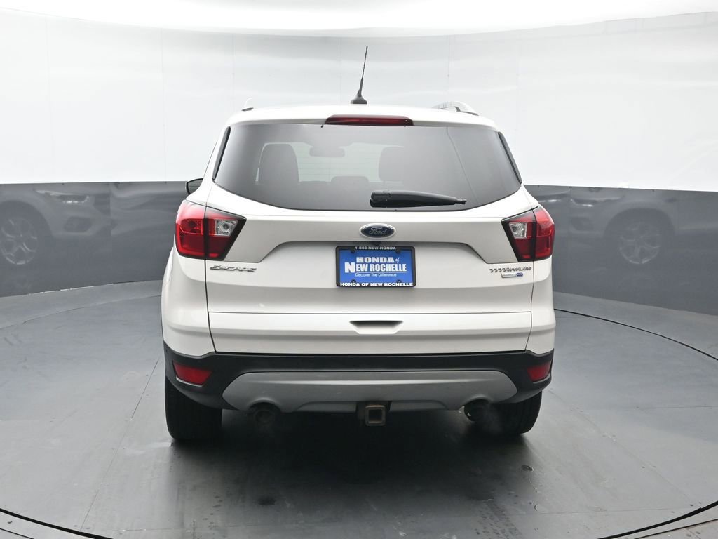 Used 2019 Ford Escape Titanium image 5